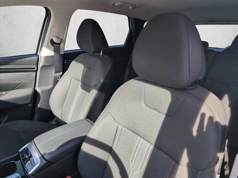 Certified 2024 Hyundai Tucson SEL image 9