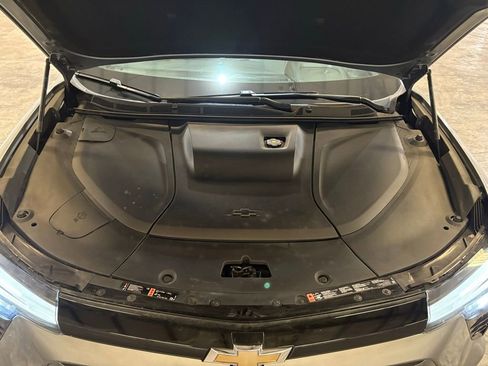 Used 2024 Chevrolet Blazer EV LT image 12