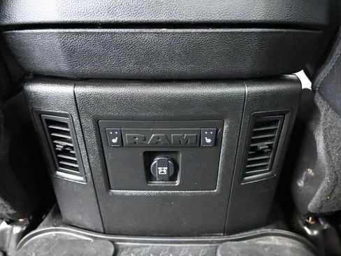 Used 2018 RAM 2500 Laramie w/ Sport Appearance Group AWD/4WD image 29