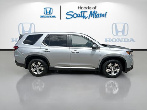 Certified 2024 Honda Pilot EX-L image 8