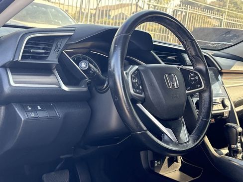 Used 2021 Honda Civic EX image 2