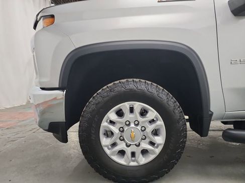Used 2023 Chevrolet Silverado 2500 LT w/ All Star Edition image 22