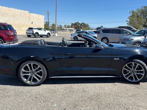 Used 2018 Ford Mustang GT Premium RWD image 3