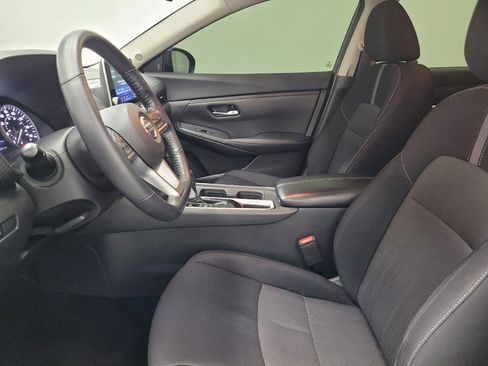 Used 2021 Nissan Sentra SV FWD image 17