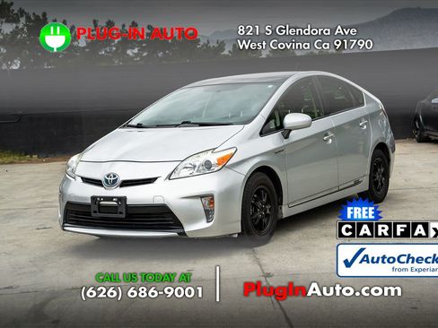Used 2012 Toyota Prius Three w/ Solar Roof Pkg FWD image 1