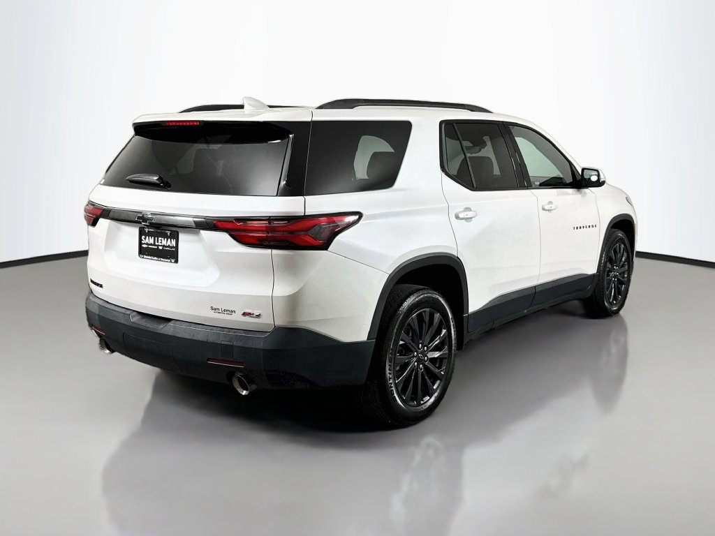 Used 2023 Chevrolet Traverse RS FWD image 7