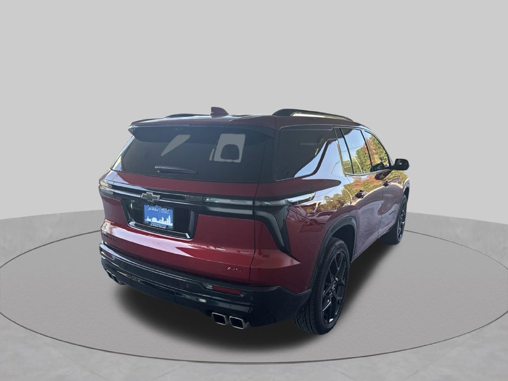 Used 2026 Chevrolet Traverse RS w/ LPO, Floor Liner Package FWD image 8