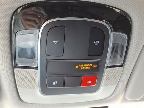 New 2026 Hyundai Tucson SE image 25