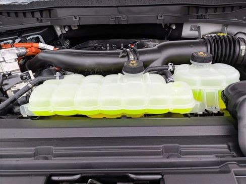 New 2025 Ford F150 Platinum w/ Equipment Group 702A High image 18