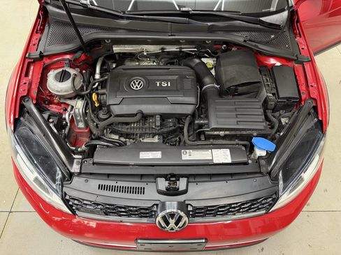 Used 2017 Volkswagen Golf Alltrack SE AWD/4WD image 8