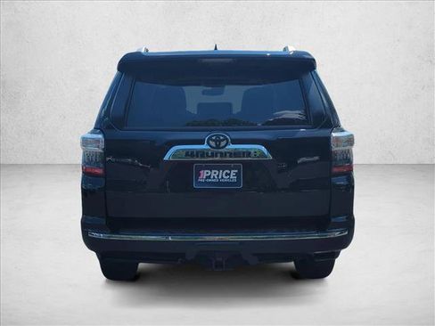 Used 2022 Toyota 4Runner Limited RWD image 7