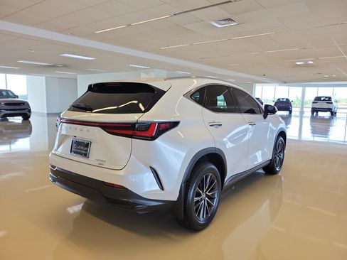 Certified 2024 Lexus NX 350 AWD image 8