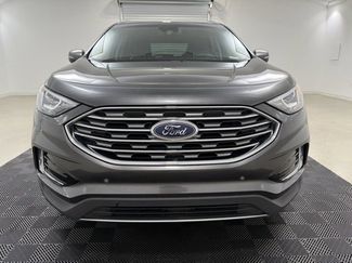 Used 2020 Ford Edge Titanium video 2