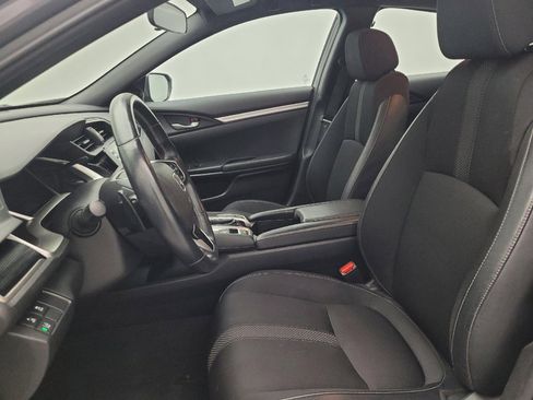 Used 2019 Honda Civic Sport image 17