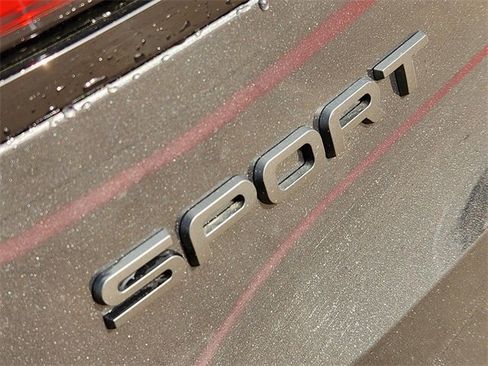 New 2025 Land Rover Range Rover Sport Dynamic SE image 8