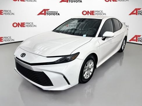 Certified 2025 Toyota Camry LE FWD image 4
