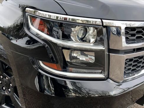 Used 2019 Chevrolet Tahoe LT w/ Luxury Package image 26