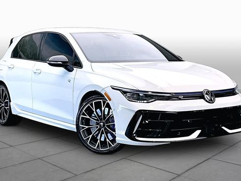 Used 2025 Volkswagen Golf w/ Euro Style Package AWD/4WD image 3