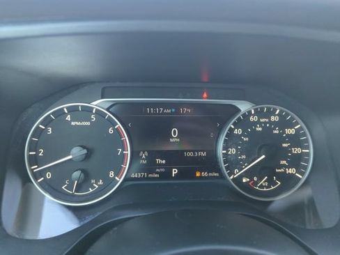 Used 2023 Nissan Rogue SV AWD/4WD image 18