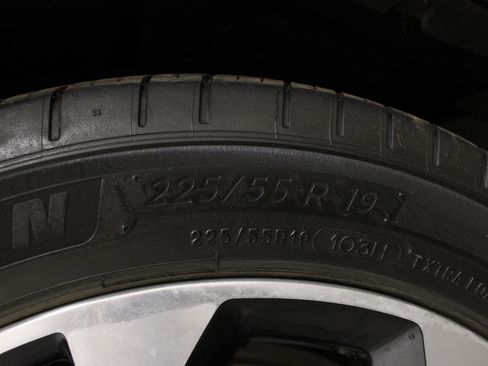 Used 2023 Ford Mustang Mach-E Premium RWD image 37
