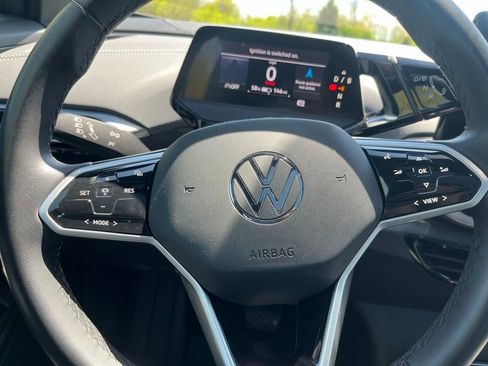 Certified 2023 Volkswagen ID.4 Pro S AWD/4WD image 17