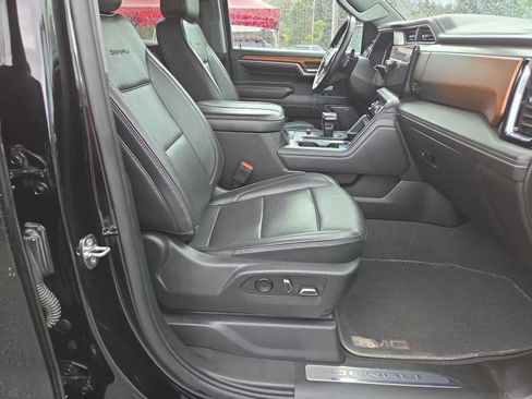 Used 2023 GMC Sierra 1500 Denali w/ Denali Reserve Package AWD/4WD image 22