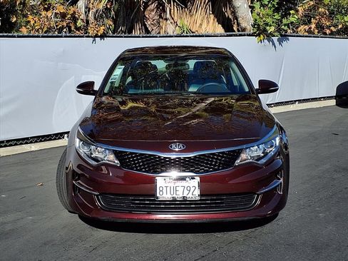 Used 2016 Kia Optima LX image 2