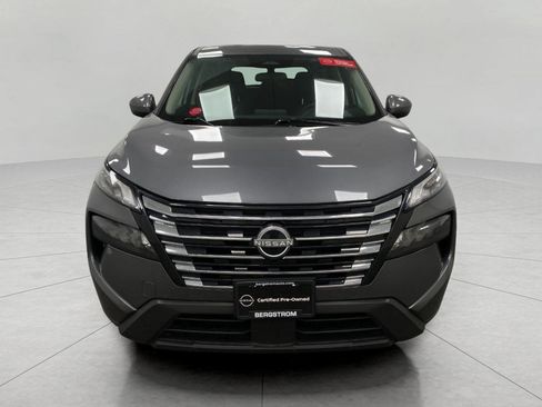 Certified 2025 Nissan Rogue SV image 10