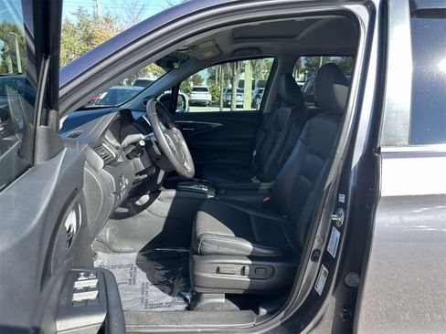 Used 2020 Honda Ridgeline RTL image 2