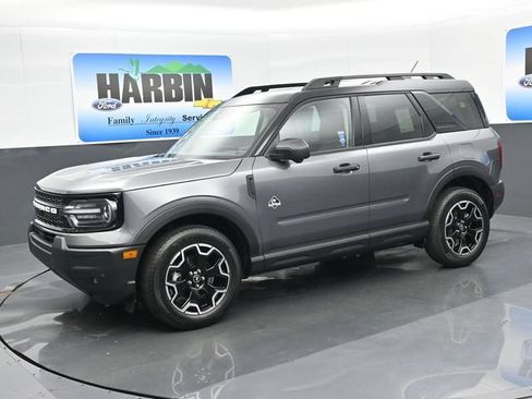 New 2026 Ford Bronco Sport Outer Banks w/ Outer Banks Tech Package+ AWD/4WD image 1