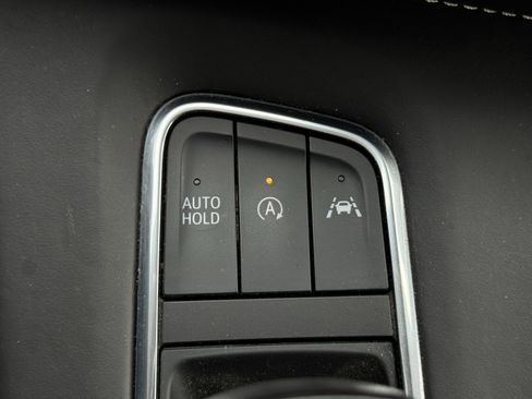 Used 2022 Cadillac Escalade ESV Premium Luxury Platinum w/ Heavy-Duty Trailer Package image 72