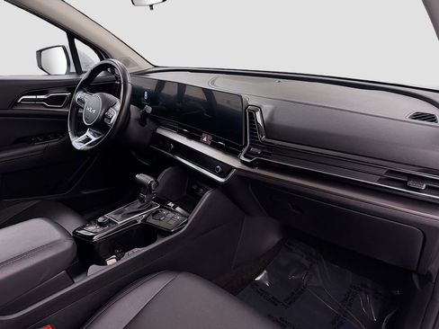 Used 2023 Kia Sportage EX image 28