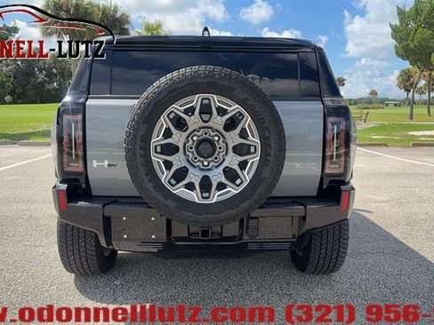 Used 2025 GMC Hummer EV 3X AWD/4WD image 5