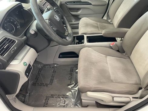 Used 2014 Honda CR-V LX image 17