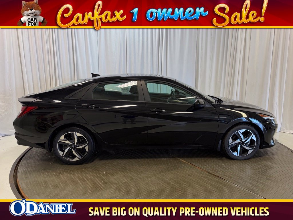 Used 2023 Hyundai Elantra SEL w/ Convenience Package FWD image 17