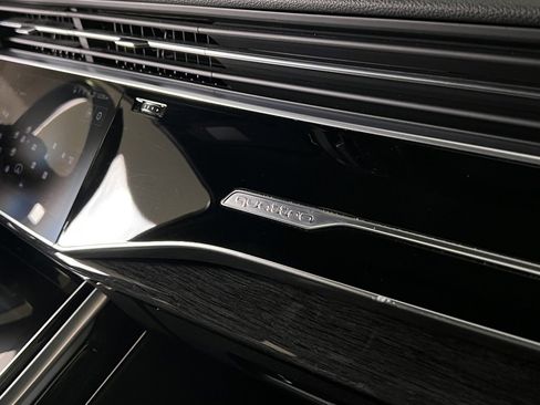 Used 2021 Audi Q7 2.0T Premium w/ Convenience Package image 36