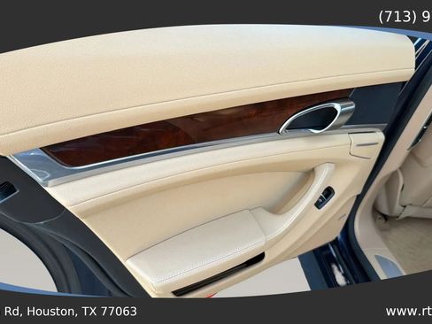 Used 2012 Porsche Panamera 4 image 29
