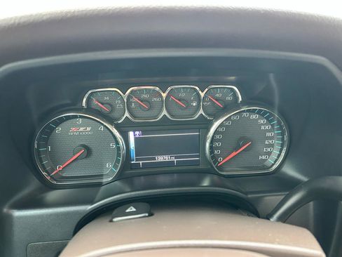 Used 2018 Chevrolet Silverado 1500 LT w/ Texas Edition image 5