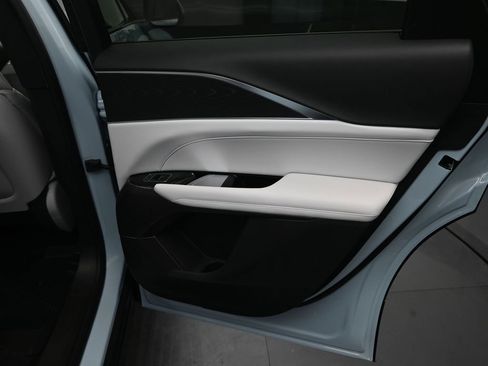 New 2026 Cadillac Lyriq Sport image 22