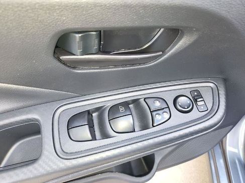 Certified 2025 Nissan Versa S w/ Trunk Package FWD image 29