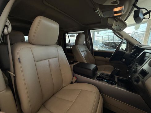 Used 2017 Ford Expedition EL XLT w/ Equipment Group 202A image 36