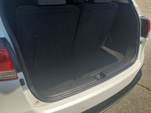 Used 2018 Kia Sorento EX AWD/4WD image 18