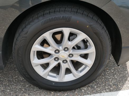 Used 2020 Chevrolet Equinox LT FWD image 15