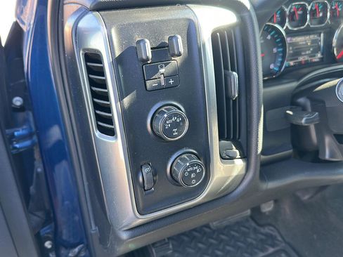 Used 2017 Chevrolet Silverado 1500 LT w/ All Star Edition AWD/4WD image 10