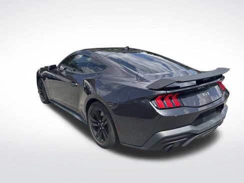 Used 2024 Ford Mustang GT RWD image 3