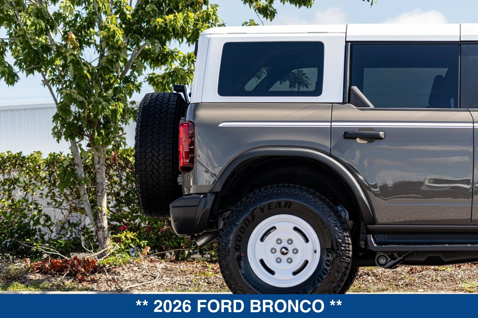 New 2026 Ford Bronco Heritage Edition AWD/4WD image 28
