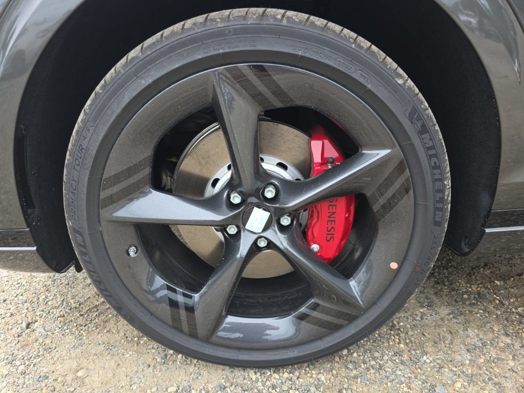 New 2027 Genesis GV70 3.5T Prestige AWD/4WD image 19