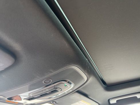 Used 2024 Audi Q5 e Premium Plus w/ Premium Plus Package image 52