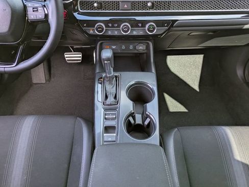 Used 2025 Honda Civic Sport image 19