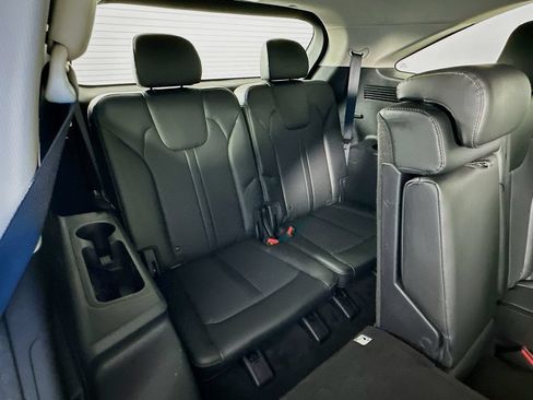 Used 2022 Kia Sorento S FWD image 27